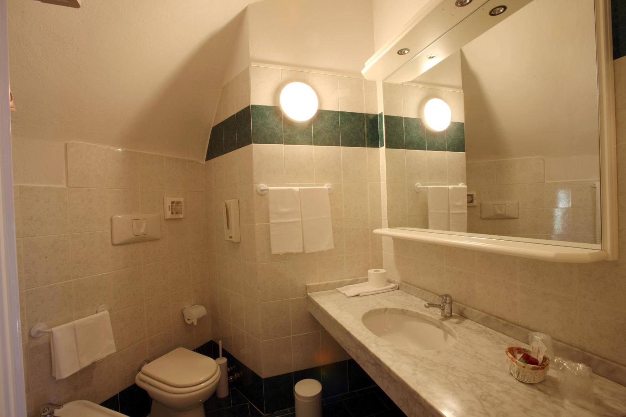 Etoile Du Nord Hotell Sarre Rom bilde